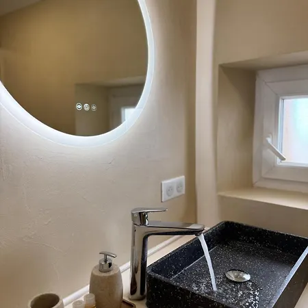28 - Luxury - Old Town - 4 People Apartamento